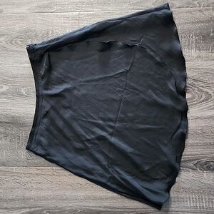 💋 Highline Collective silky flutter Skirt 💋